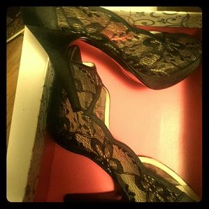 Elegant and comfy hills