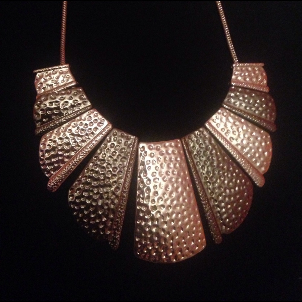 Silver necklace!