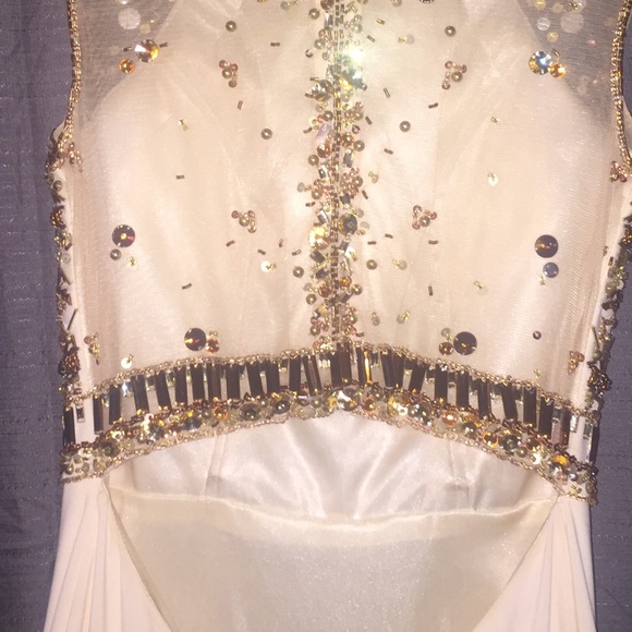 Mori Lee Prom Dress - Picture 3 of 5