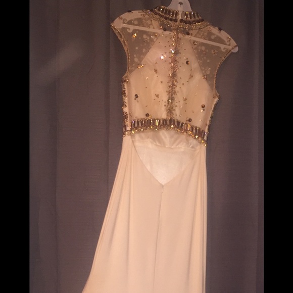 Mori Lee Prom Dress - Picture 4 of 5