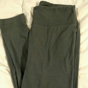 Lularoe OS BNWT Solid Dark Slate Gray Leggings