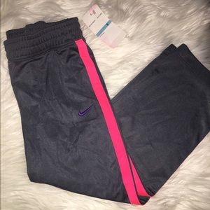 NWT Nike Girls Jogger Pants Size 5