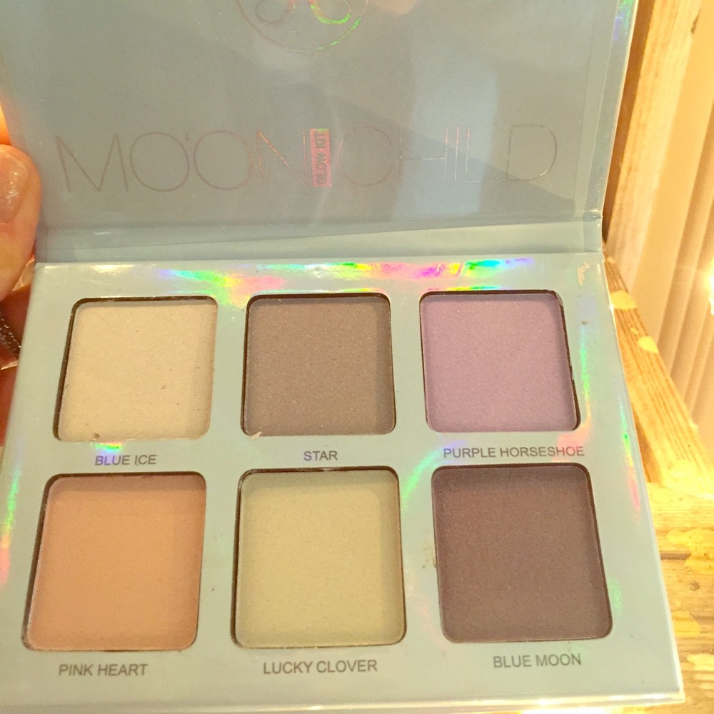 Anastasia Beverly Hills glow kit
