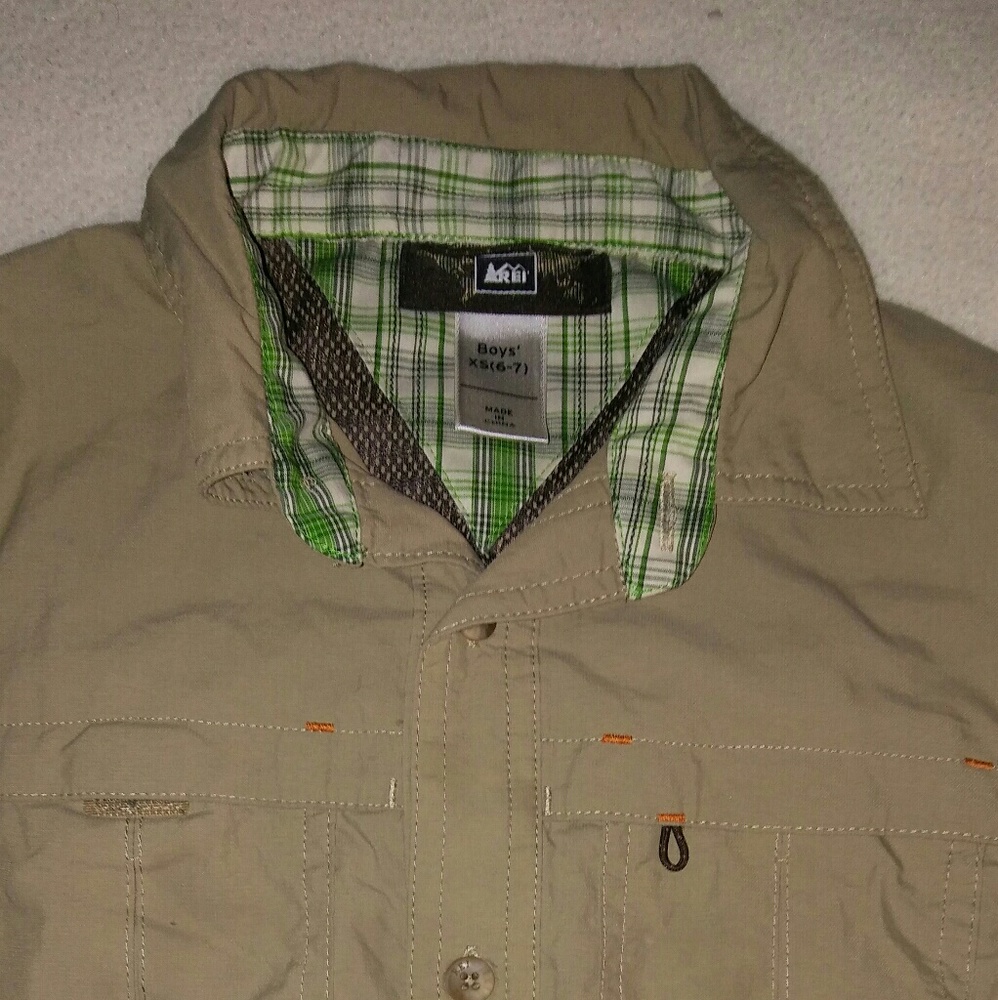 REI LONG SLEEVE SHIRT