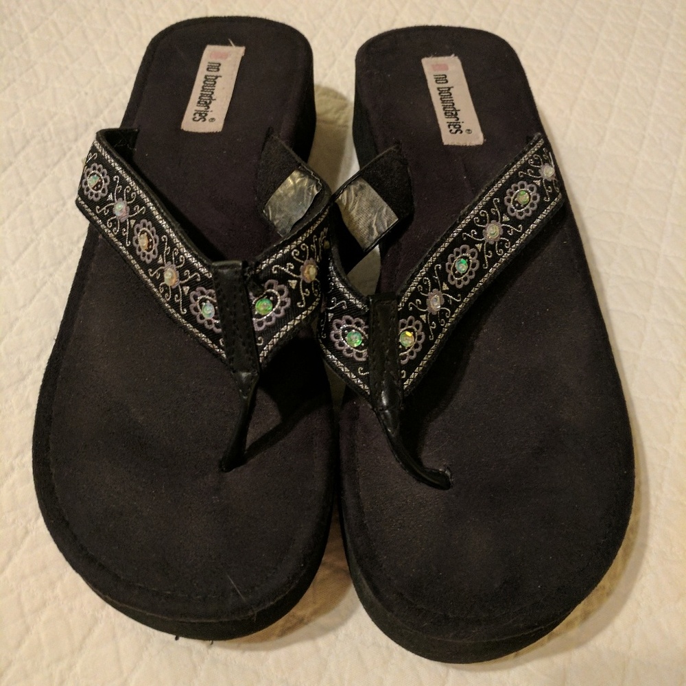 No Boundaries Platform Flip Flops Size 11