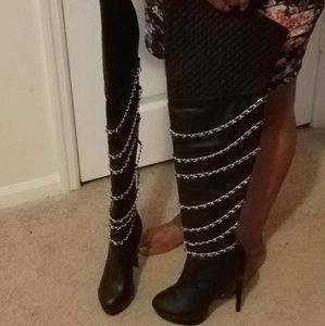 Quilted Top Thigh High Platform Heeled Boots