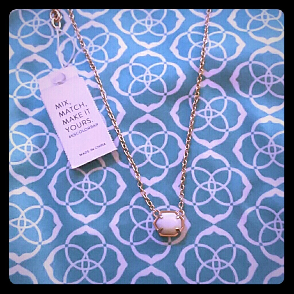 Kendra Scott Mable necklace