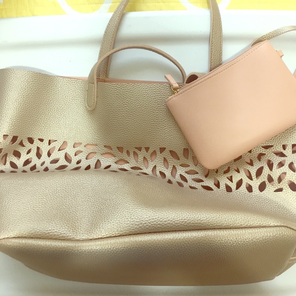 Spring tote bag with matching wallet