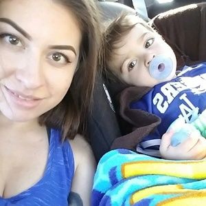 Meet your Posher, Jenn