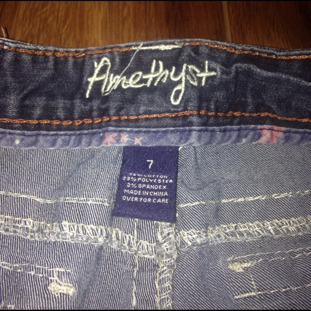 Capris - Picture 3 of 5
