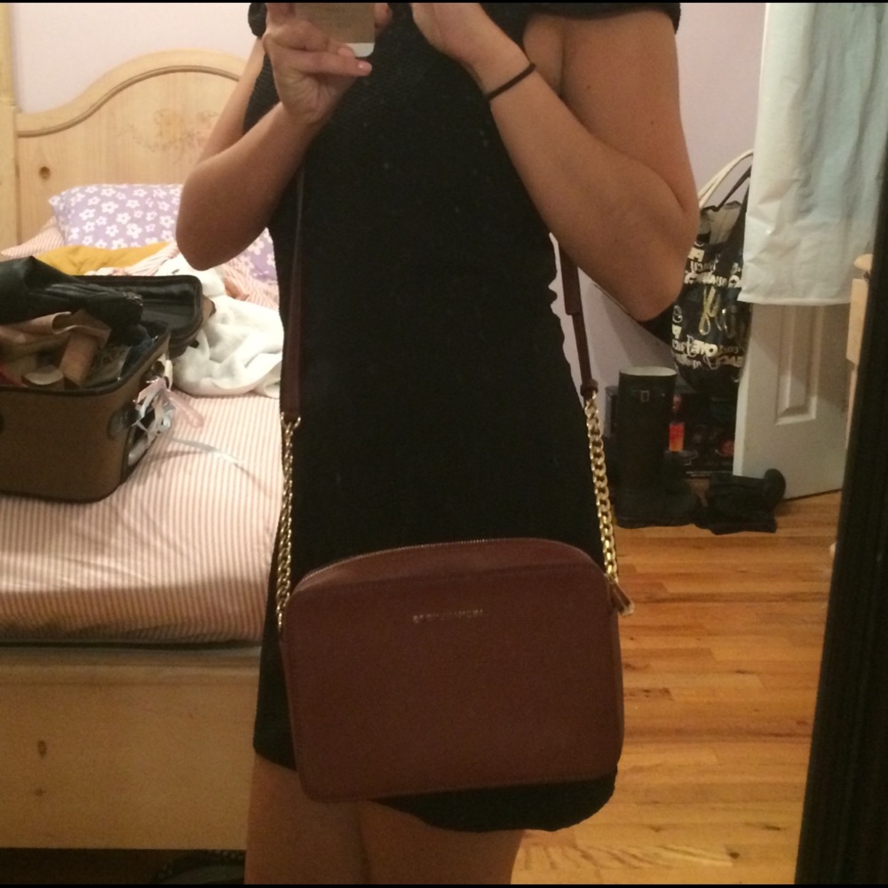 Michael kors clutch - Picture 2 of 3