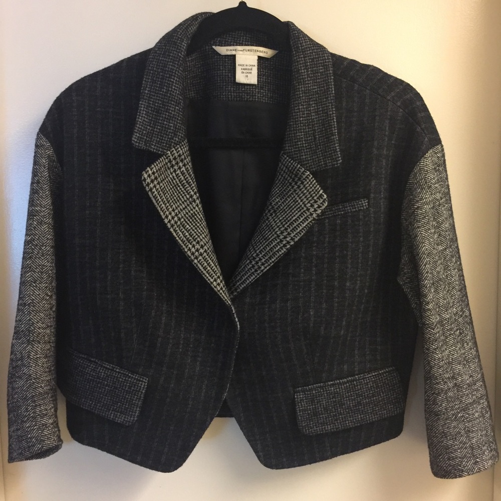 Diane Von Furstenberg Cropped Wool Jacket Size 10