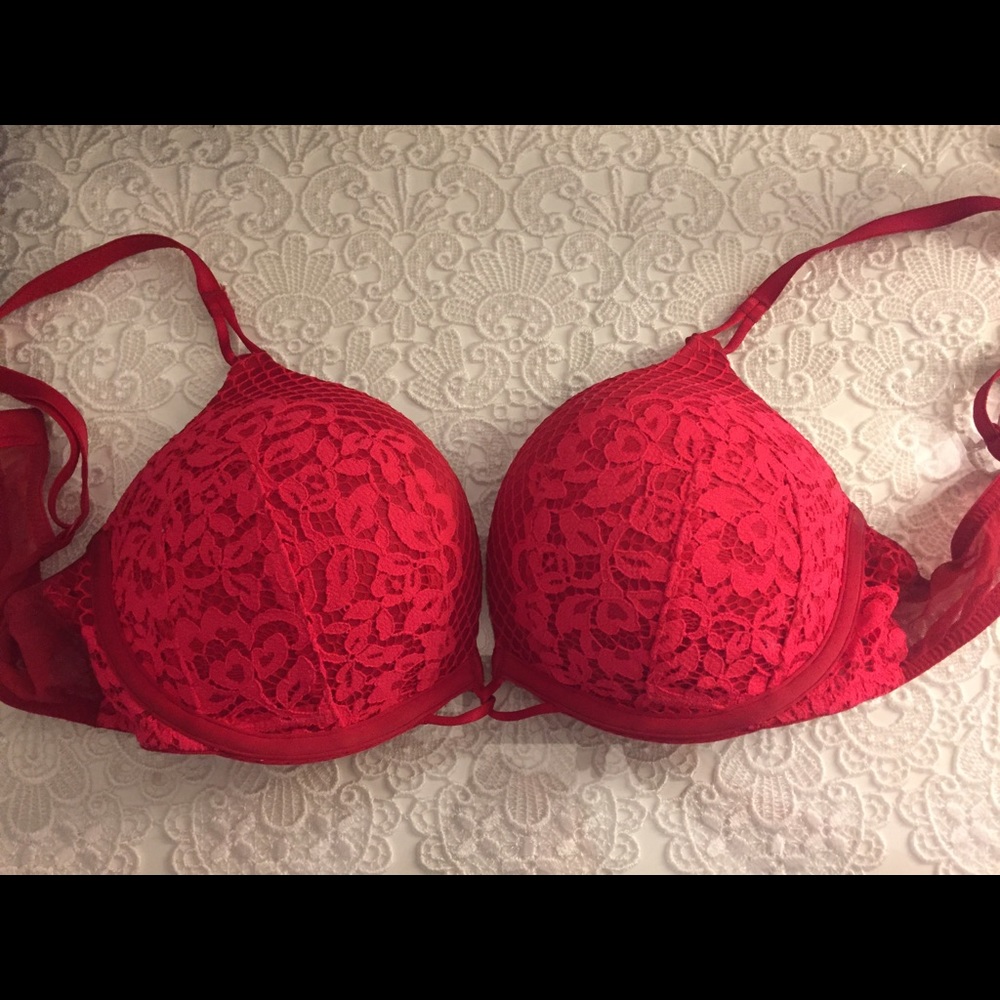 Bombshell Miraculous Plunge Red Lace Push Up Bra