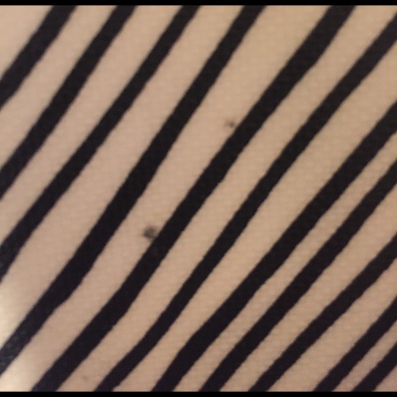 Coach Bleeker zebra print wristlet clutch F51174 - Picture 3 of 4