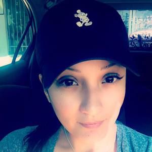 Meet your Posher, Mayra