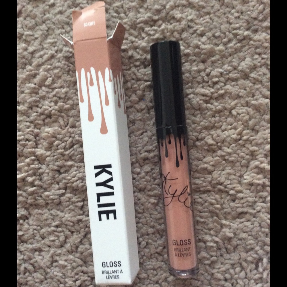 NBW Kylie Cosmetics SO CUTE lip gloss