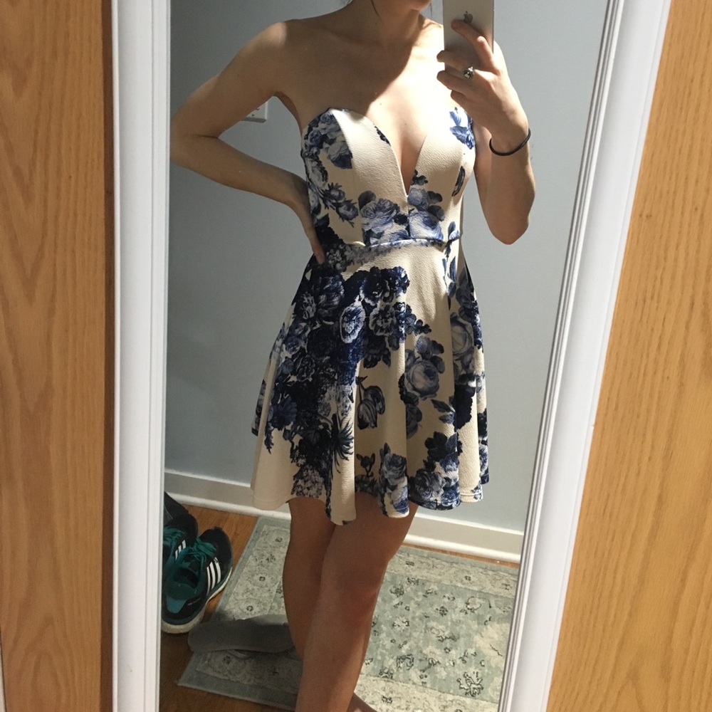 Lulus floral dress