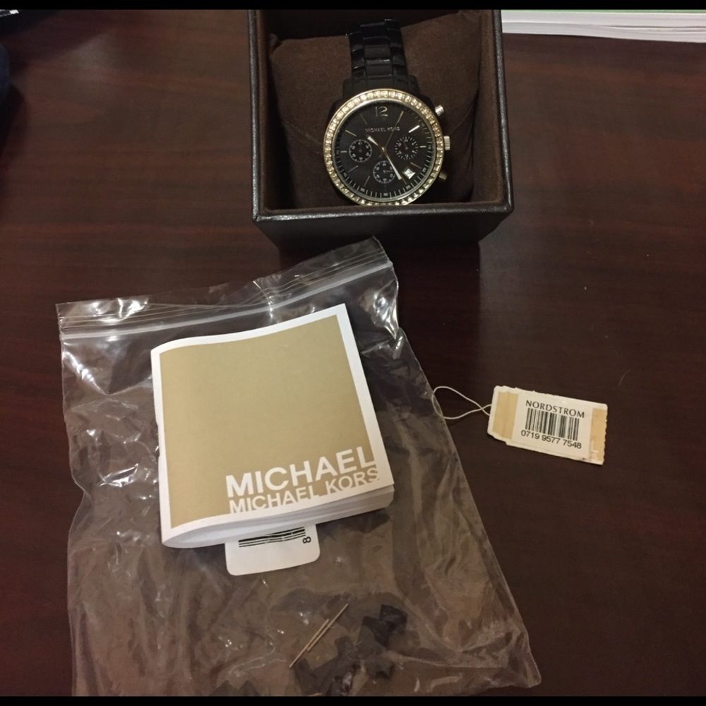 Black Michael kors watch