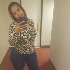 Meet your Posher, Sandra