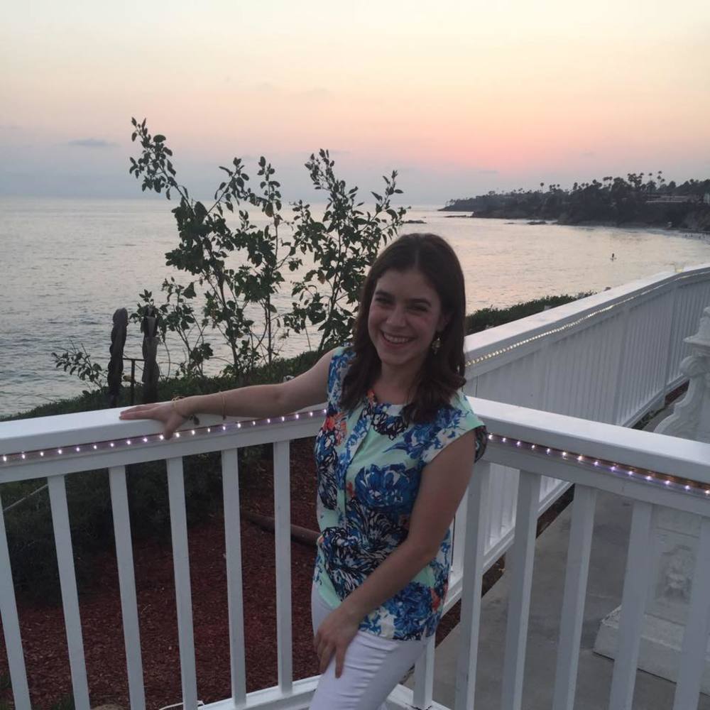 Meet your Posher, Claire