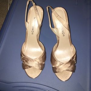 NWT Caparros Satin Slingback Pumps