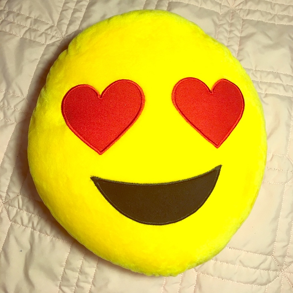 EMOJI HEART EYES PILLOW RAVE FACE PILLOW BEDROOM