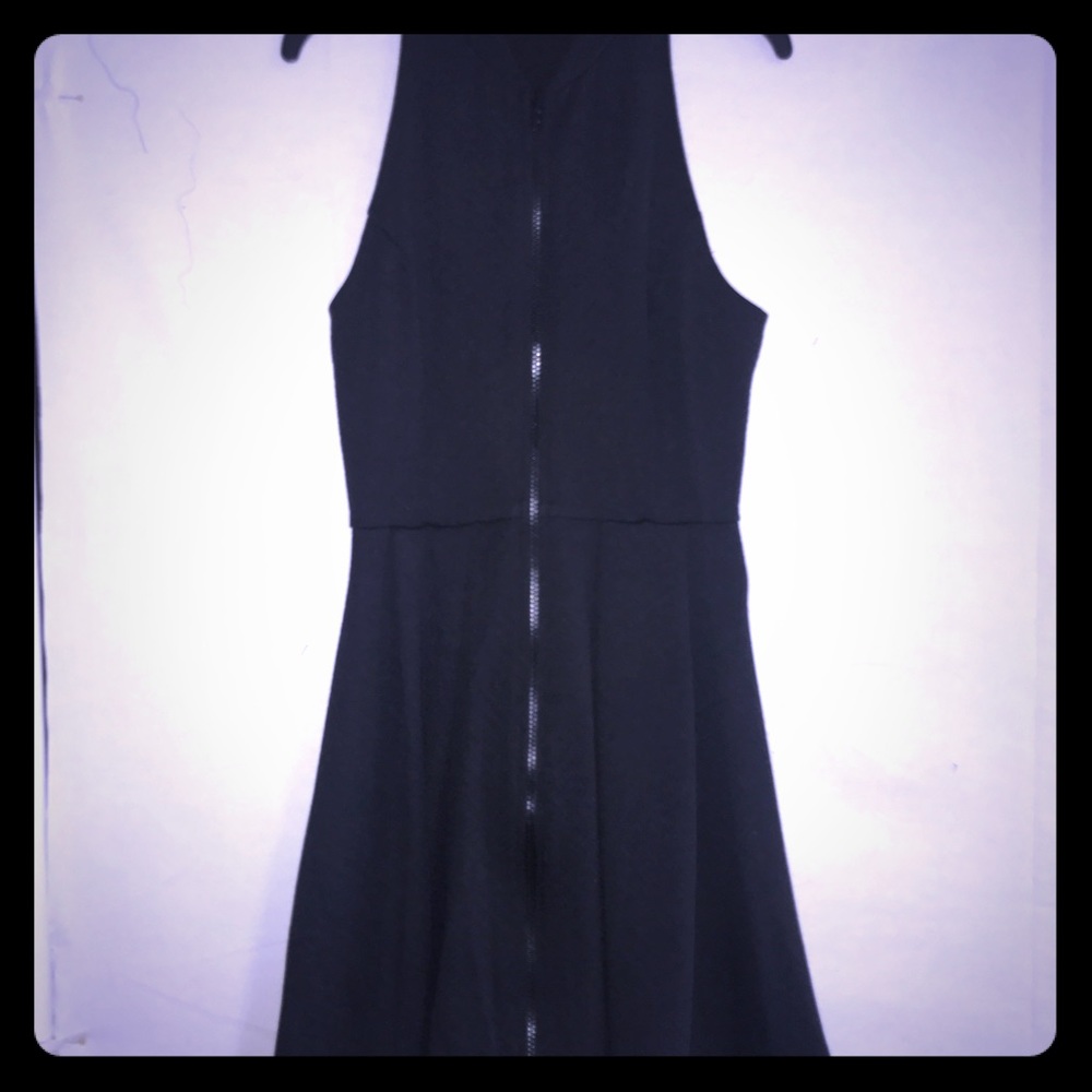 ▪️Skater style black dress