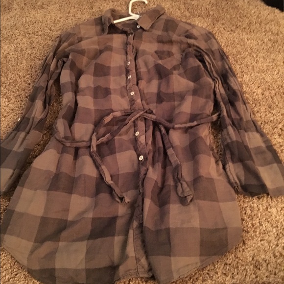 Splendid Grey Plaid Tunic - Picture 1 of 6