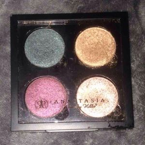 ABH Eyeshadow Quad