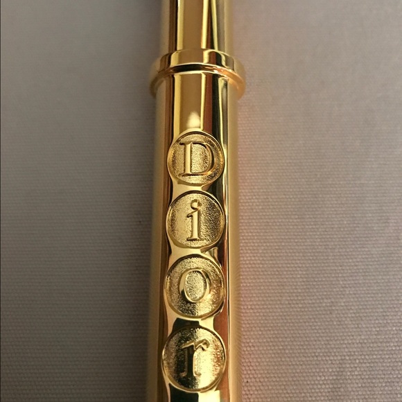 DIOR POWDER BRUSH - Picture 2 of 3