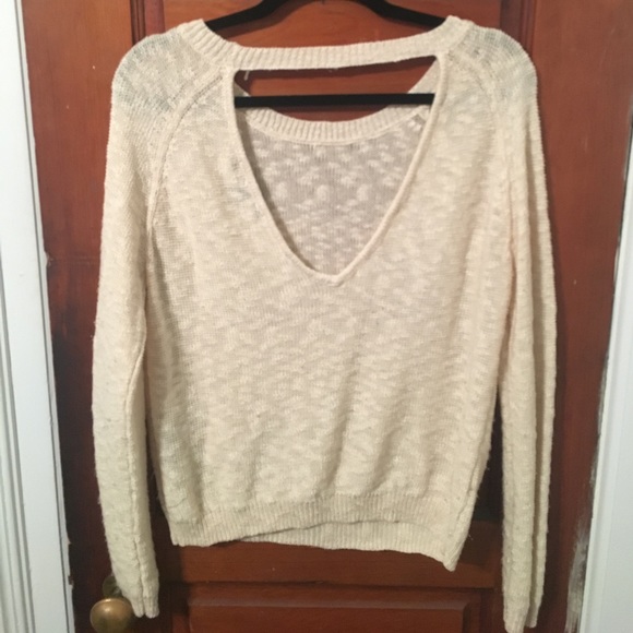 Open back Sweater - Picture 2 of 2