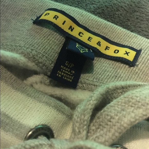 Aeropostale joggers - Picture 3 of 3