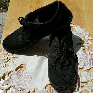 All black vans