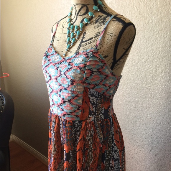 Multi-Color Dress - Picture 3 of 8