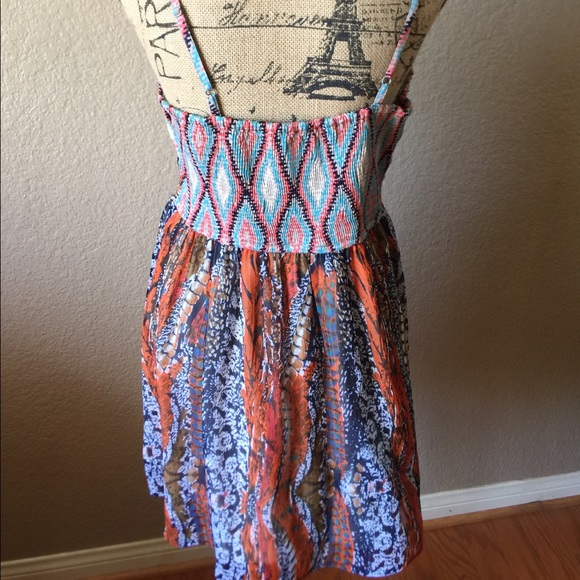 Multi-Color Dress - Picture 4 of 8