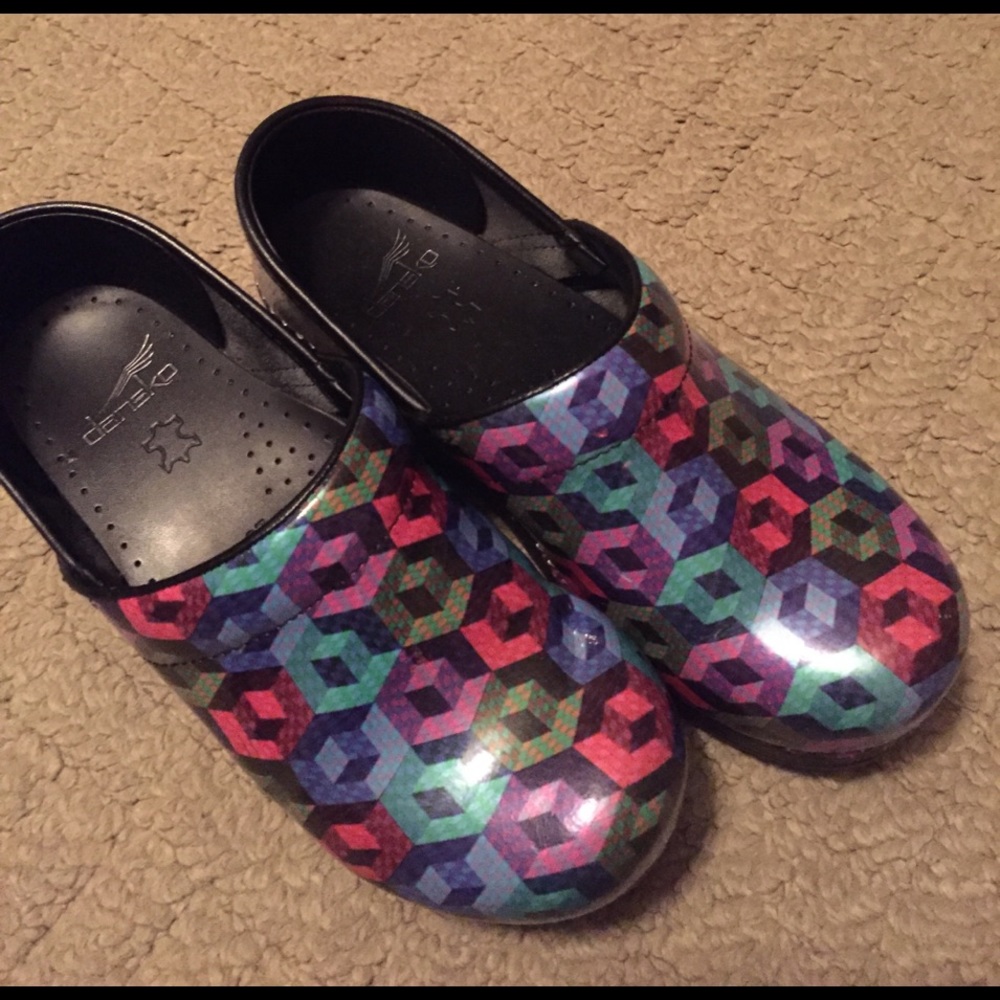 Dansko nursing clogs