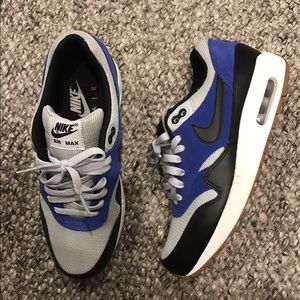 Nike Air Max 1 Essential Mens Gum bottom soles