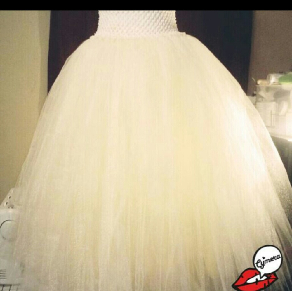 Tulle skirt full length