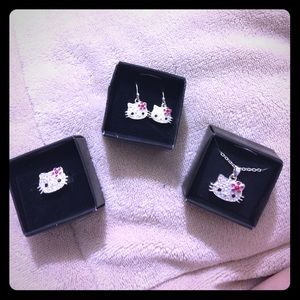 💗Hello Kitty JewleryNew! $15/each $40 all three!
