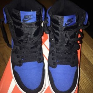 100% Authentic Nike air Jordan 1 royal