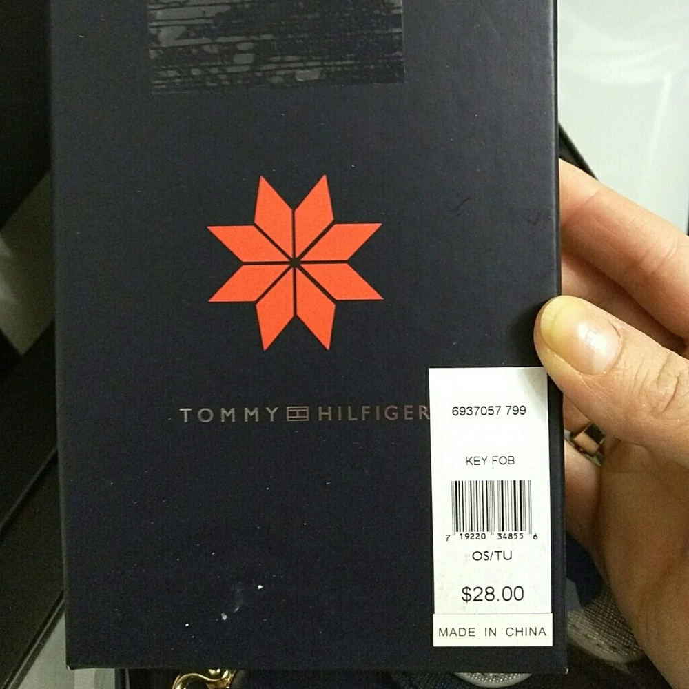 Tommy Hilfiger KeyChain. - Picture 7 of 8