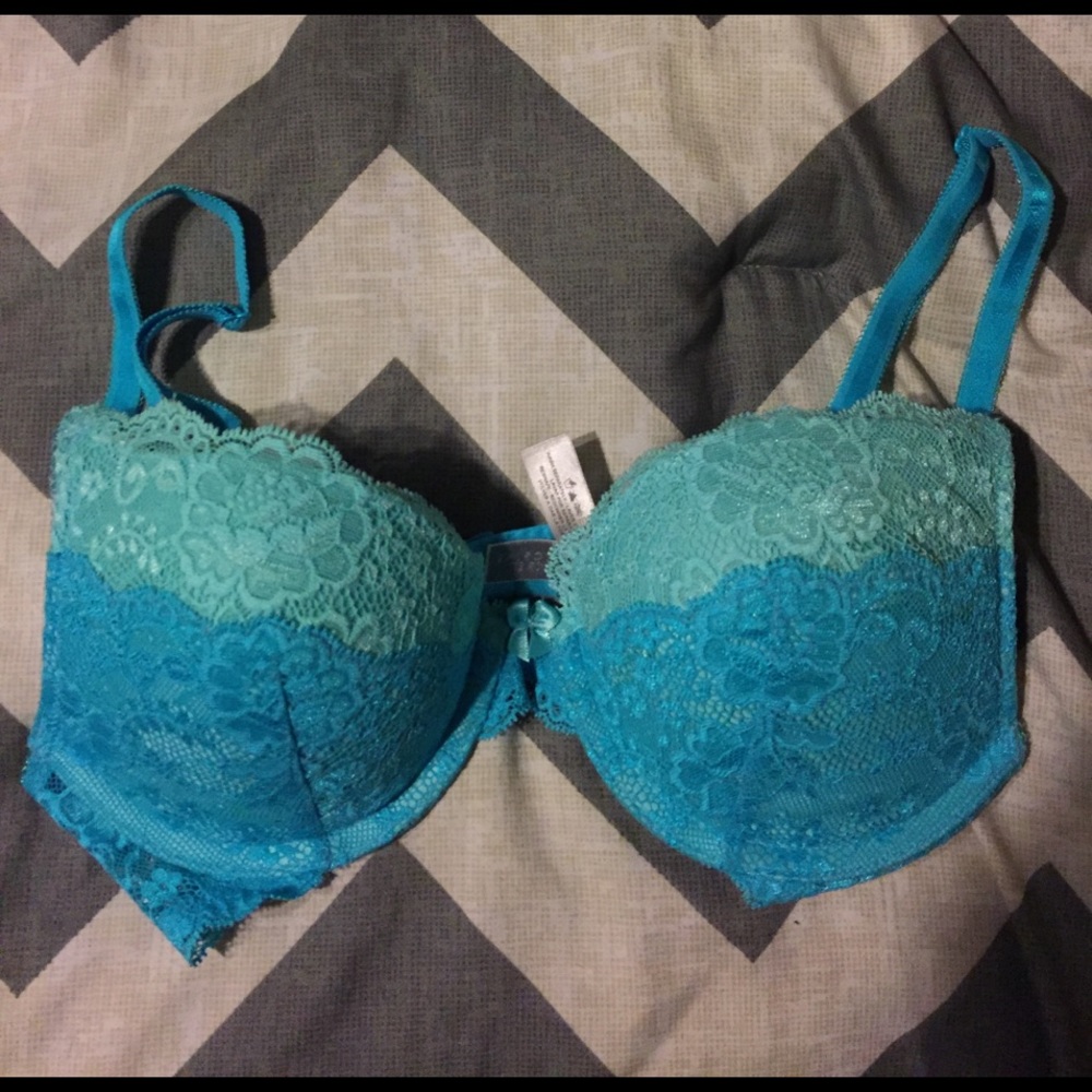 Dream angles push up bra