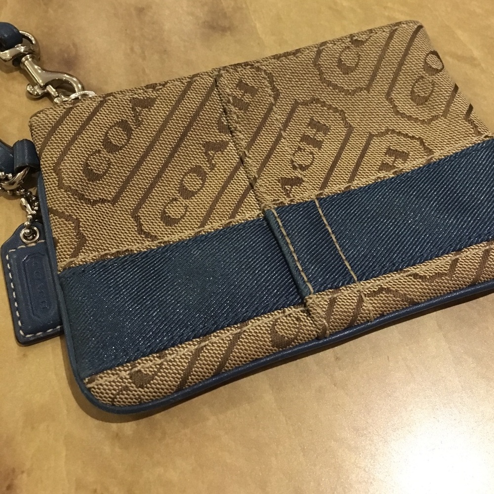 Coach Authentic Small Wristlet