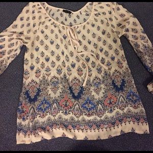 Boho-chic paisley blouse