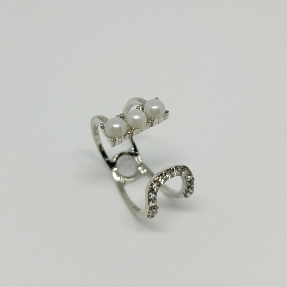 Triple Pearl Multi Stone Ring - Picture 2 of 4
