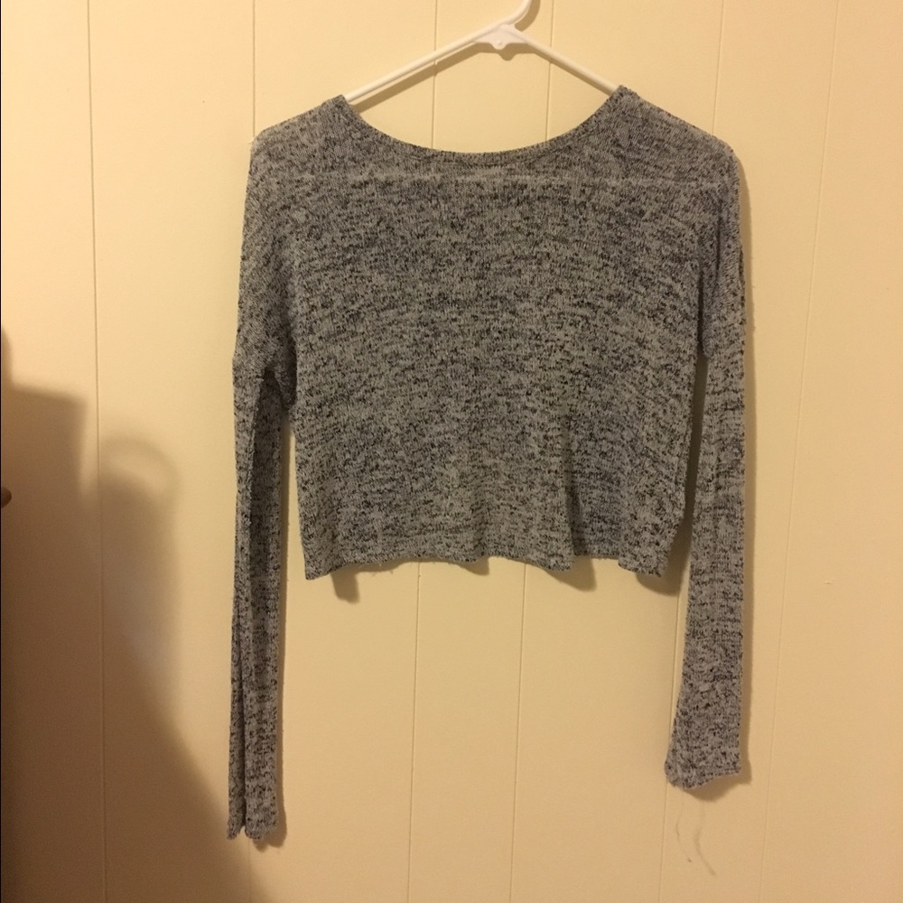 ▪️closet clearout ▪️h&m Long Sleeve Crop Sweater