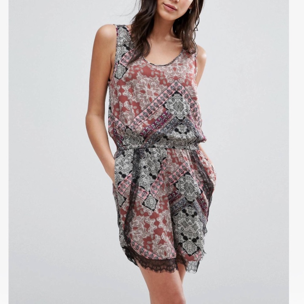 🆕 boho romper - Picture 2 of 3