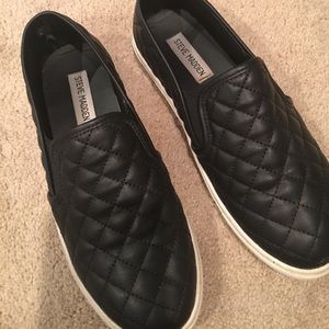 steve madden slip ons
