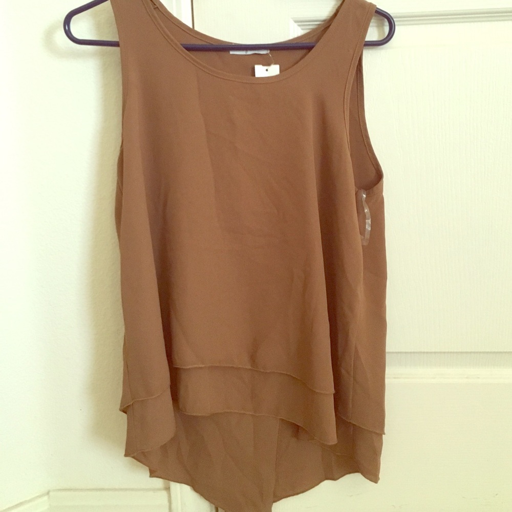 Chiffon high low flowy sleeveless top