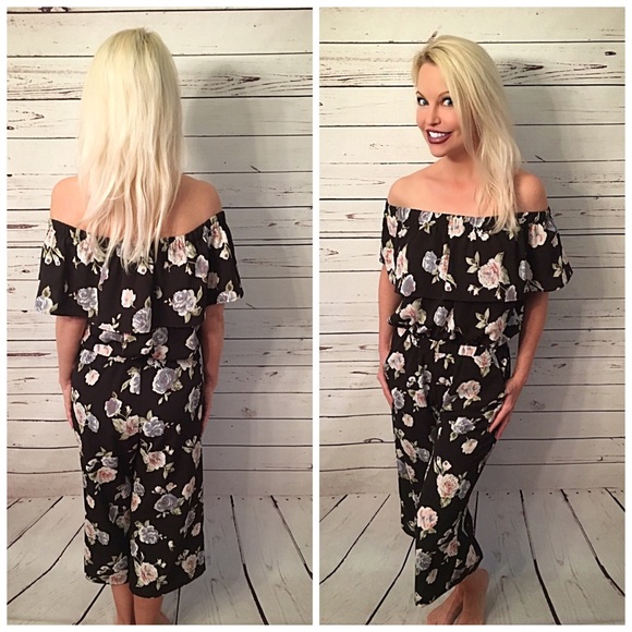 Floral off shoulder jumpsuit with pockets LAST 2 - Picture 2 of 2